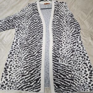 Belldini Black and White Patterned Cardigan
